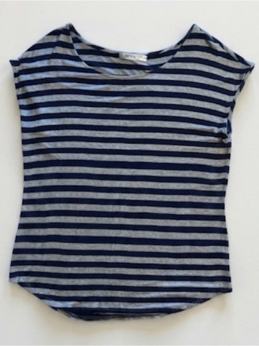Ricki’s Sleeveless Knit Top Rayon Blend Navy Stripe Womens Medium - Picture 2 of 7
